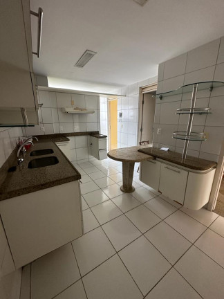 Apartamento com 3 Quartos à Venda, 210 m² em Aldeota - Fortaleza