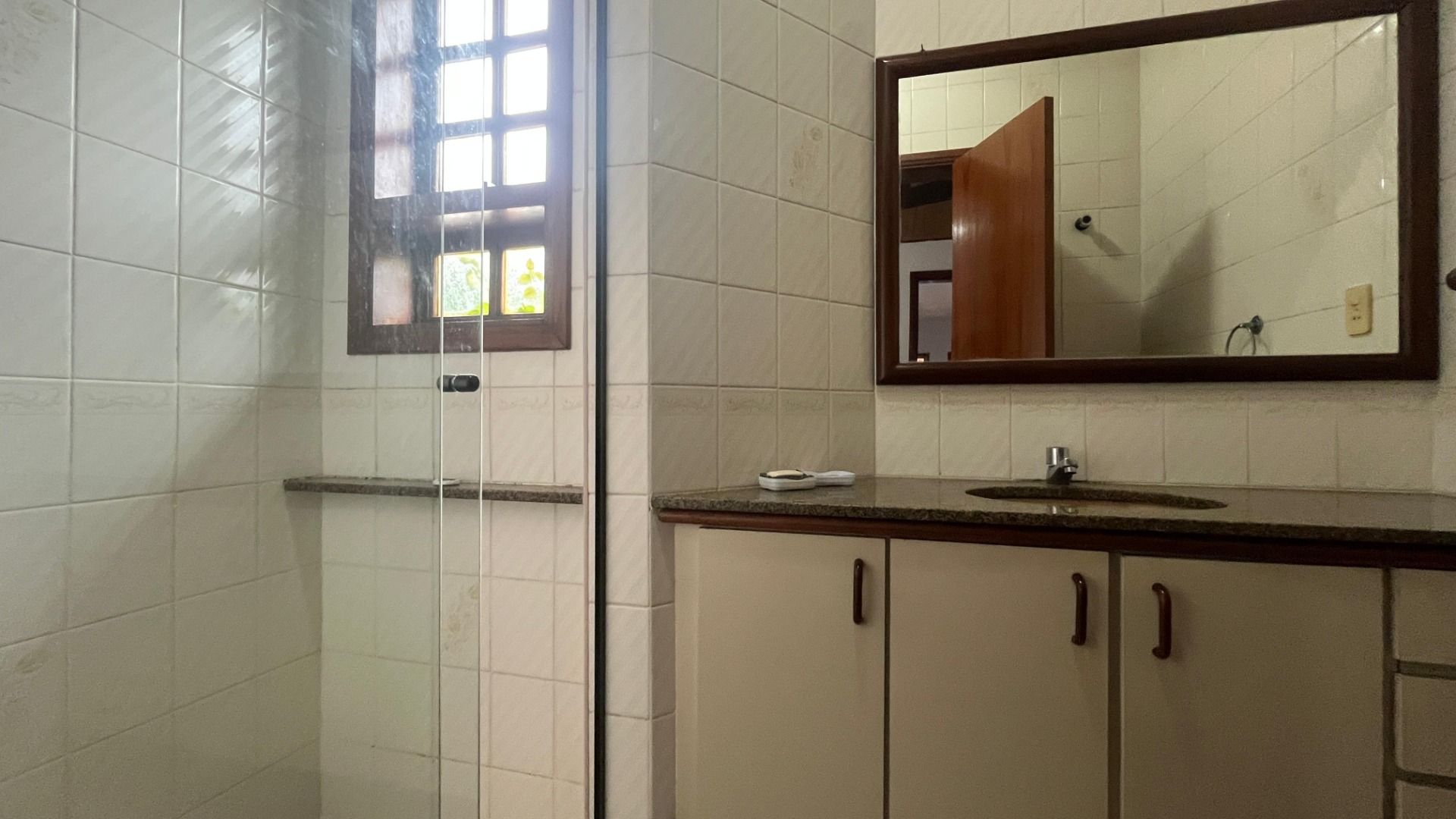 Foto do imóvel: Casa com 8 Quartos à Venda ou Temporada, 390 m² em Riviera - Bertioga