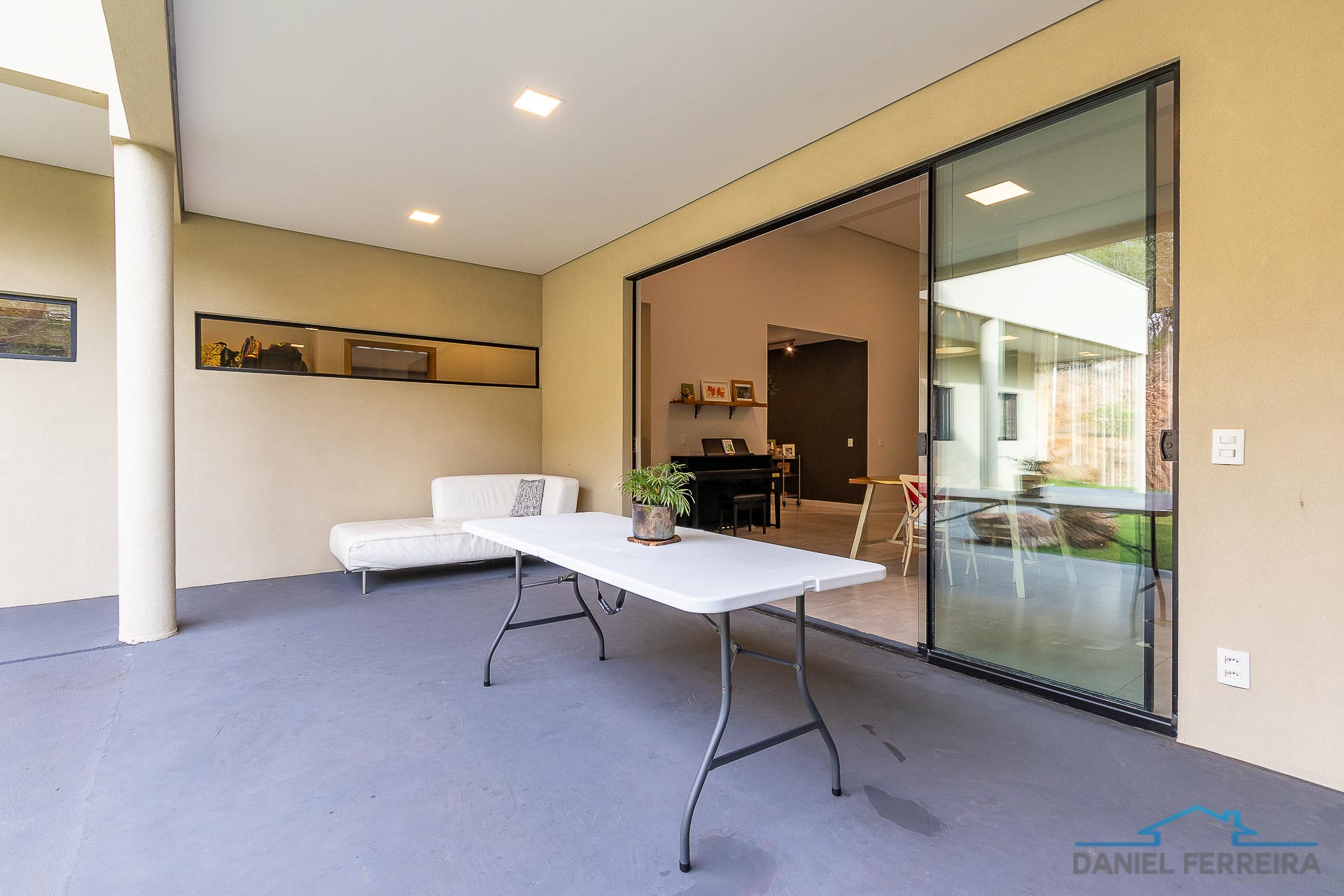 Foto do imóvel: Casa de Condomínio com 3 Quartos à Venda, 240 m² em Setor Habitacional Tororó (Jardim Botânico) - Brasília
