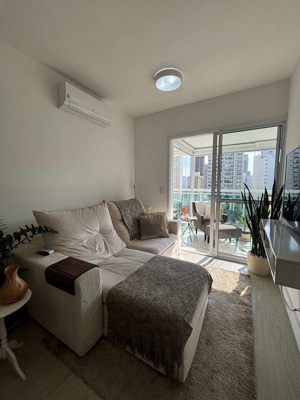 Foto do imóvel: Apartamento com 1 Quarto para Alugar, 50 m² em Campo Belo - São Paulo