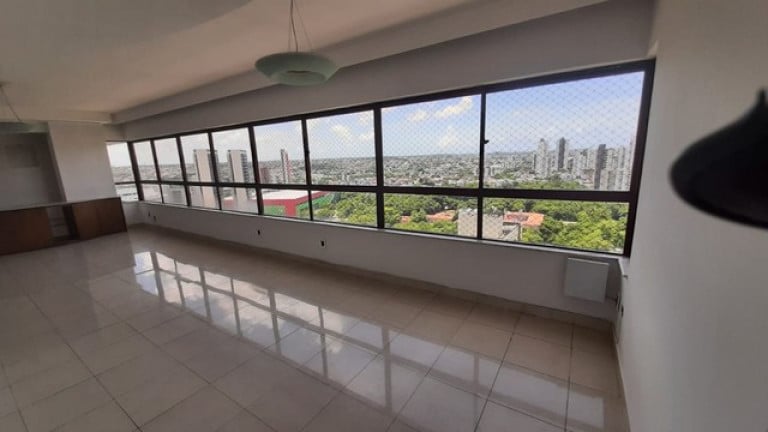 Imagem Apartamento com 4 Quartos à Venda, 643 m² em Tamarineira - Recife
