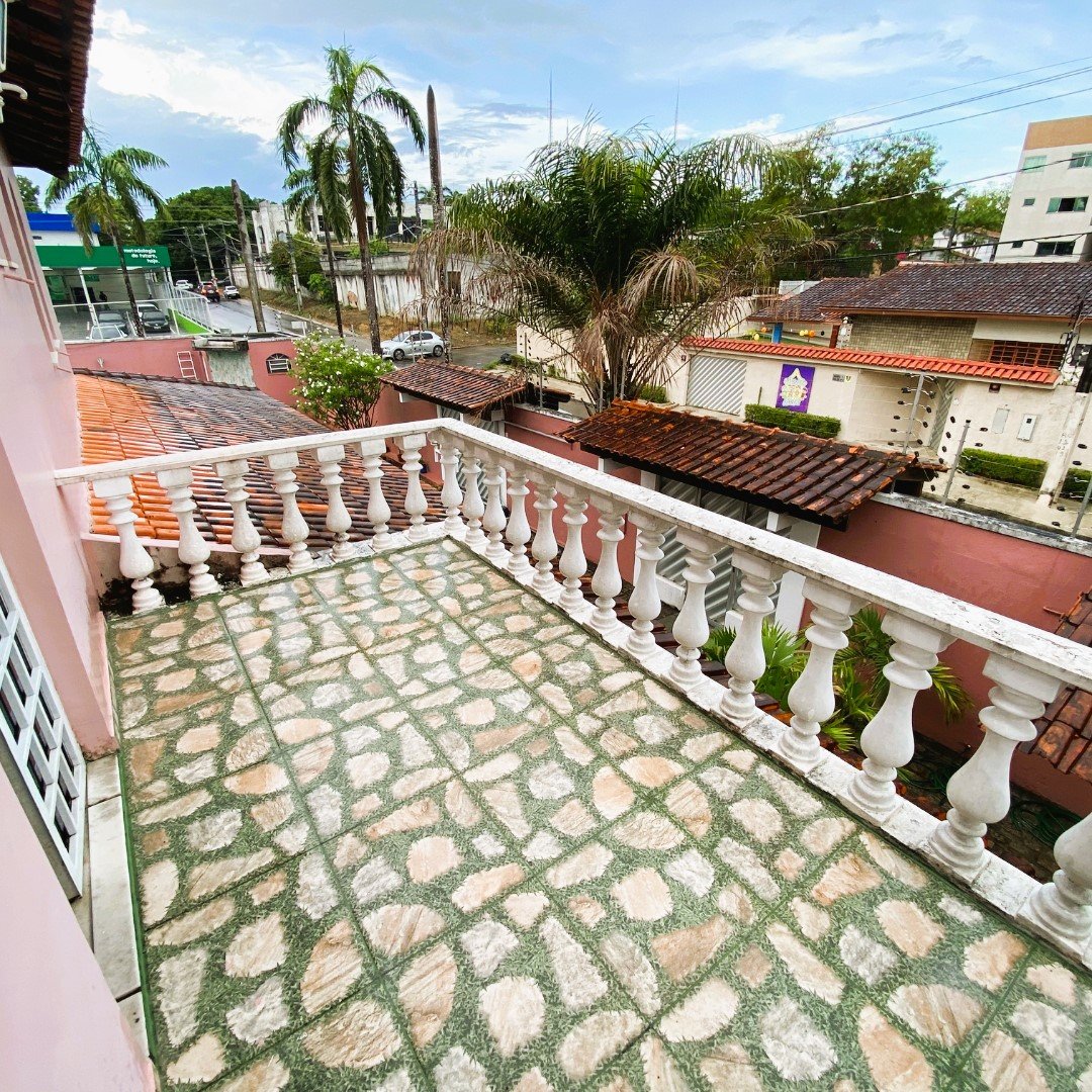 Foto do imóvel: Casa com 4 Quartos para Alugar, 458 m²em Aleixo - Manaus