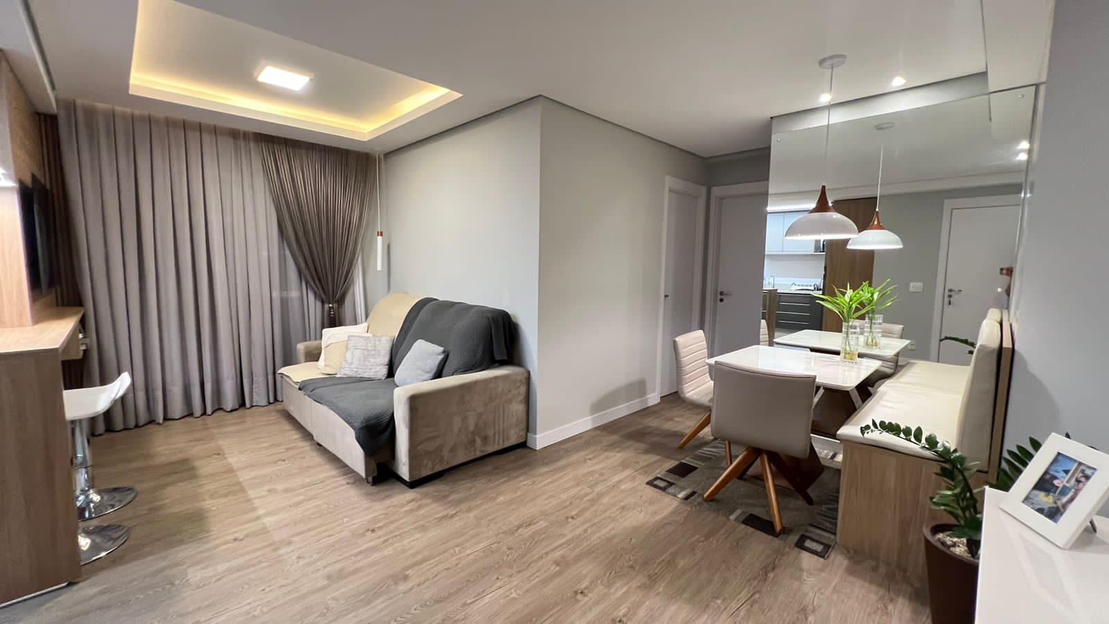 Imagem Apartamento com 2 Quartos à Venda, 58 m²em Costa e Silva - Joinville