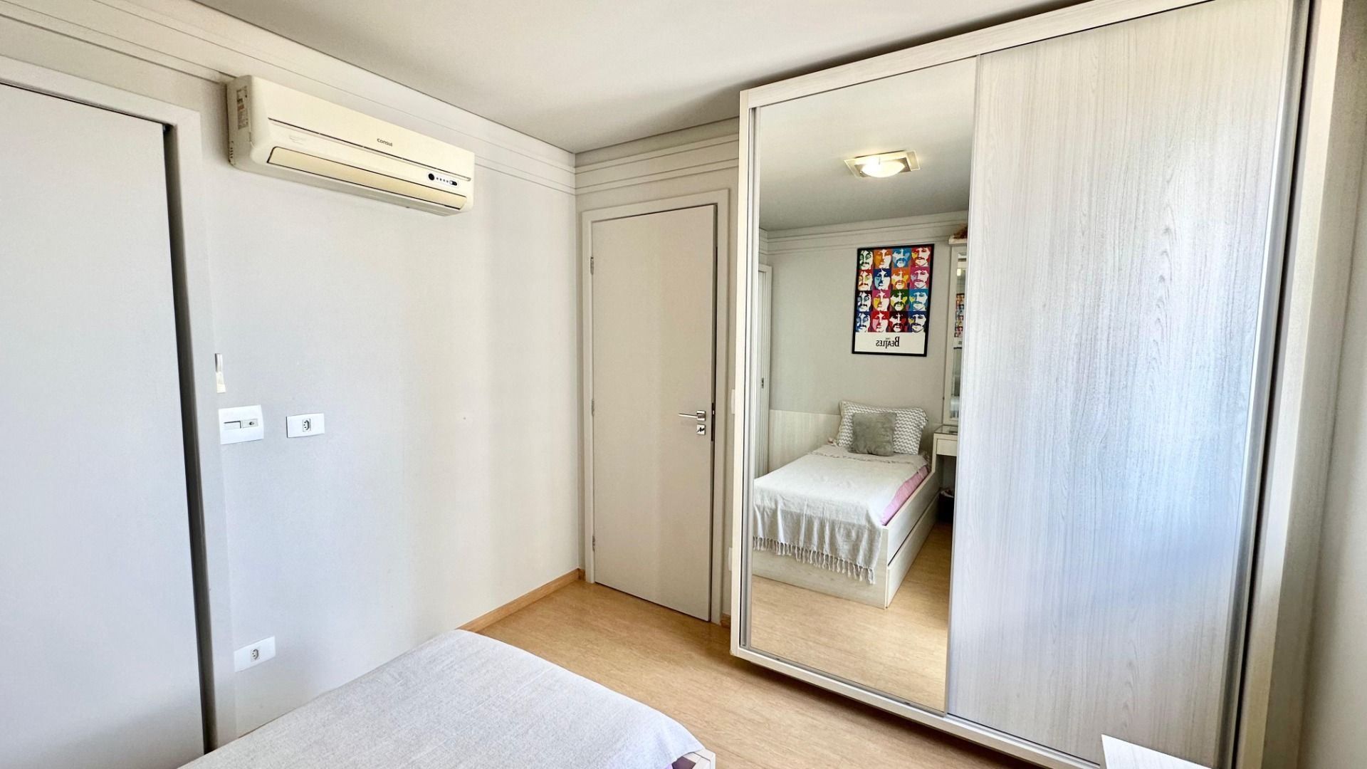 Foto do imóvel: Apartamento com 3 Quartos à Venda, 215 m²em Bela Suiça - Londrina