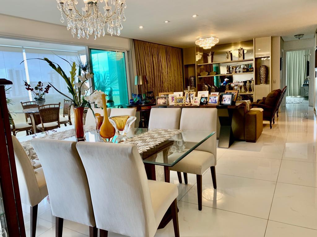 Foto do imóvel: Apartamento com 3 Quartos à Venda, 208 m²em Tirol - Natal