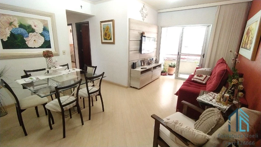 Foto do imóvel: Apartamento com 3 Quartos à Venda, 80 m² em Ahú - Curitiba