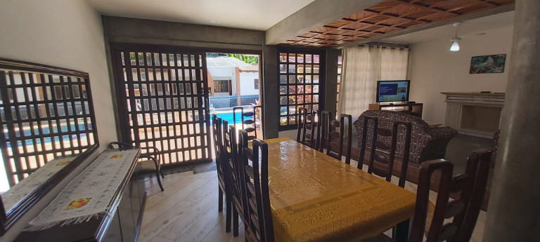 Imagem Casa com 4 Quartos para Temporada, 300 m² em Riviera - Bertioga