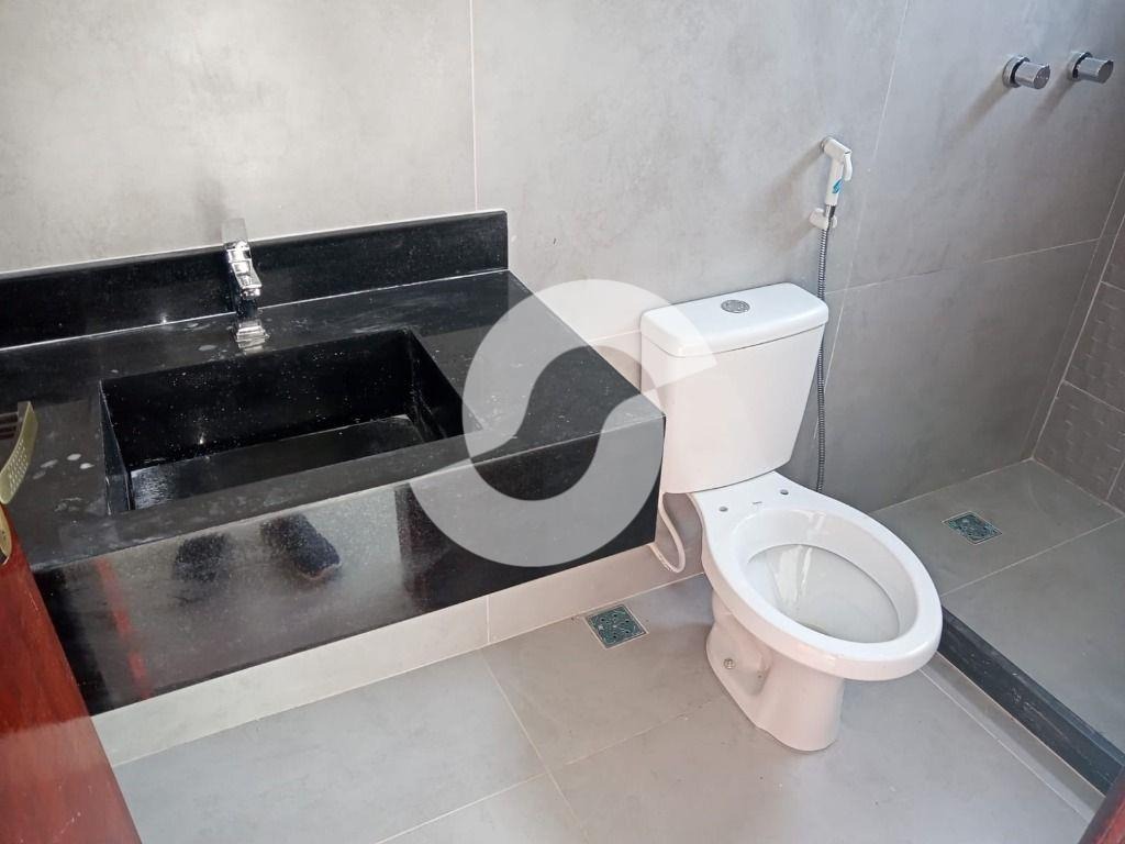Foto do imóvel: Casa com 4 Quartos à Venda, 209 m² em Itaipu - Niterói