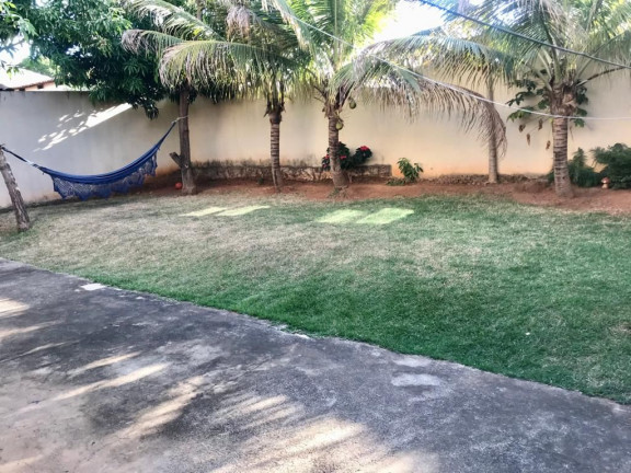 Imagem Sobrado com 3 Quartos à Venda, 295 m² em Capuava - Goiânia