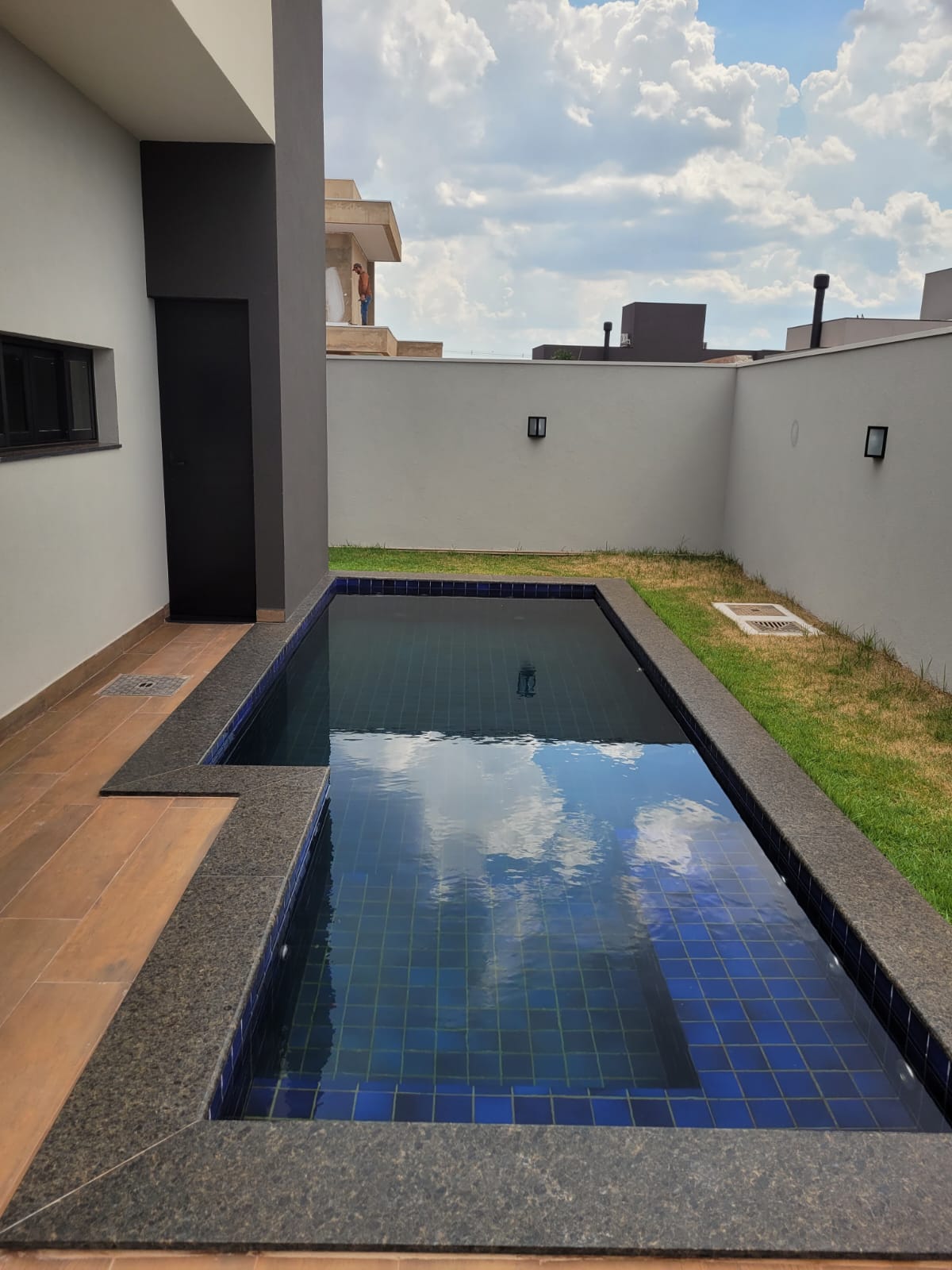 Imagem Casa com 3 Quartos à Venda, 210 m²em Alphaville Campo Grande 3 - Campo Grande