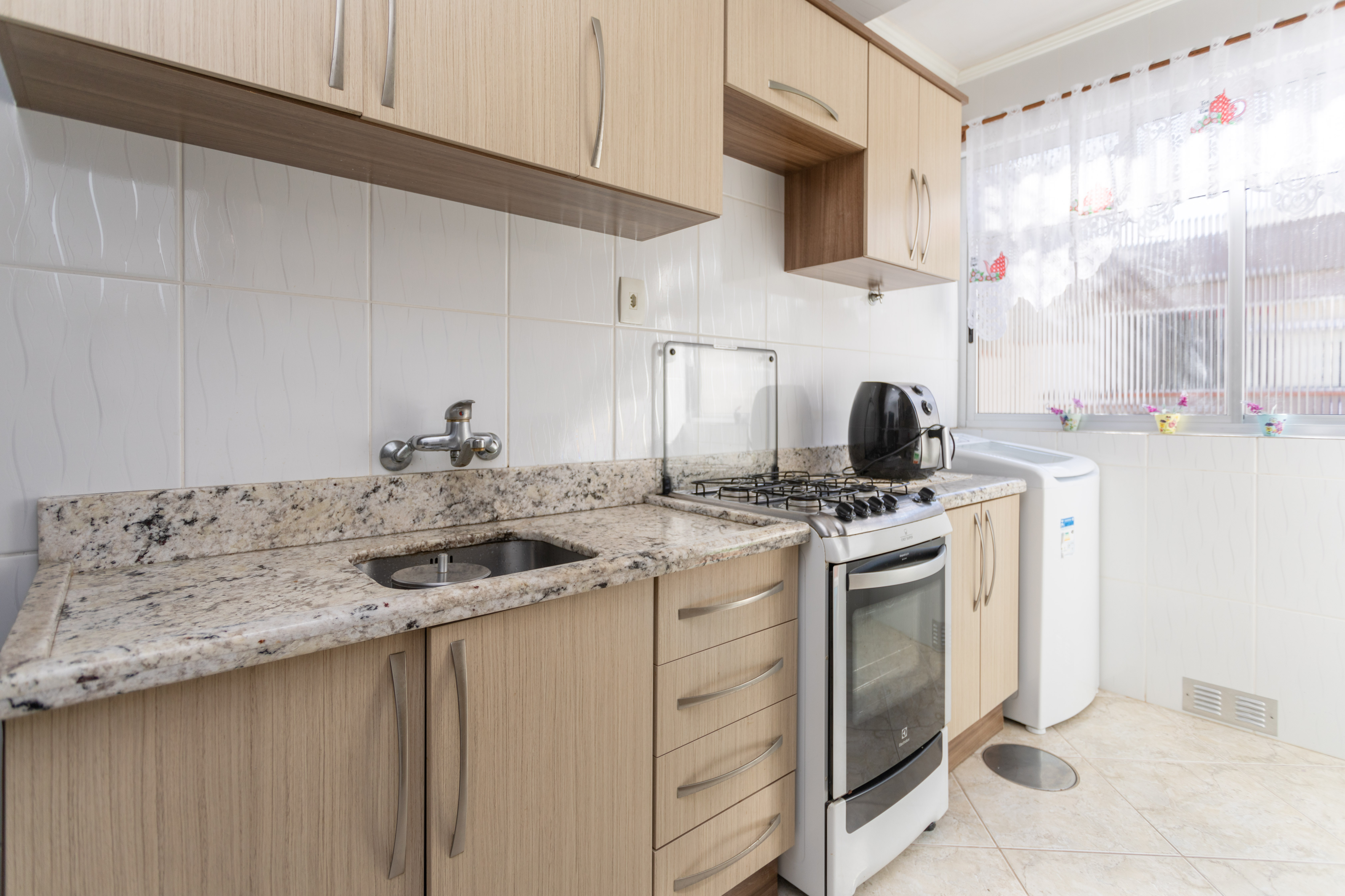 Foto do imóvel: Cobertura com 2 Quartos à Venda, 80 m² em Vila Ipiranga - Porto Alegre