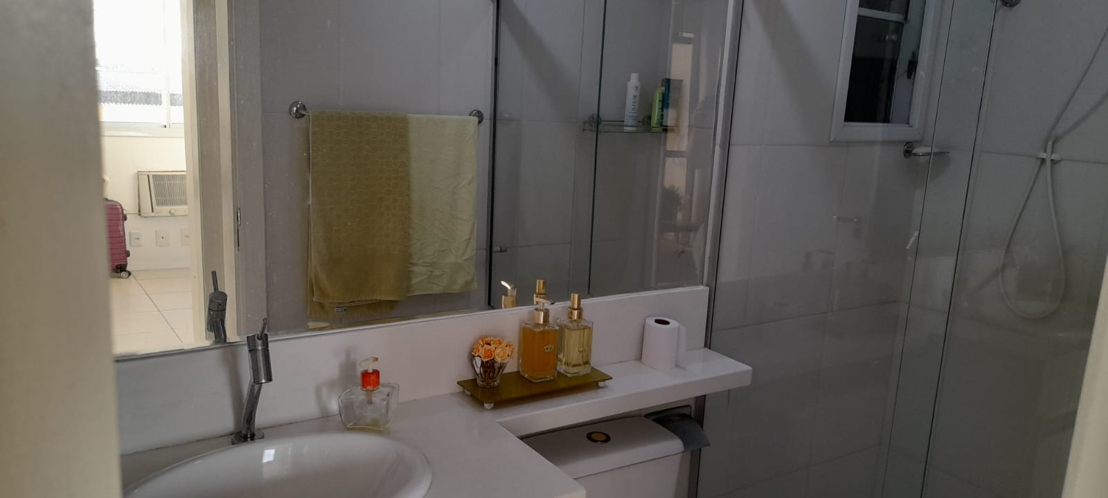 Imagem Apartamento com 2 Quartos à Venda, 57 m²em Itapuã - Salvador