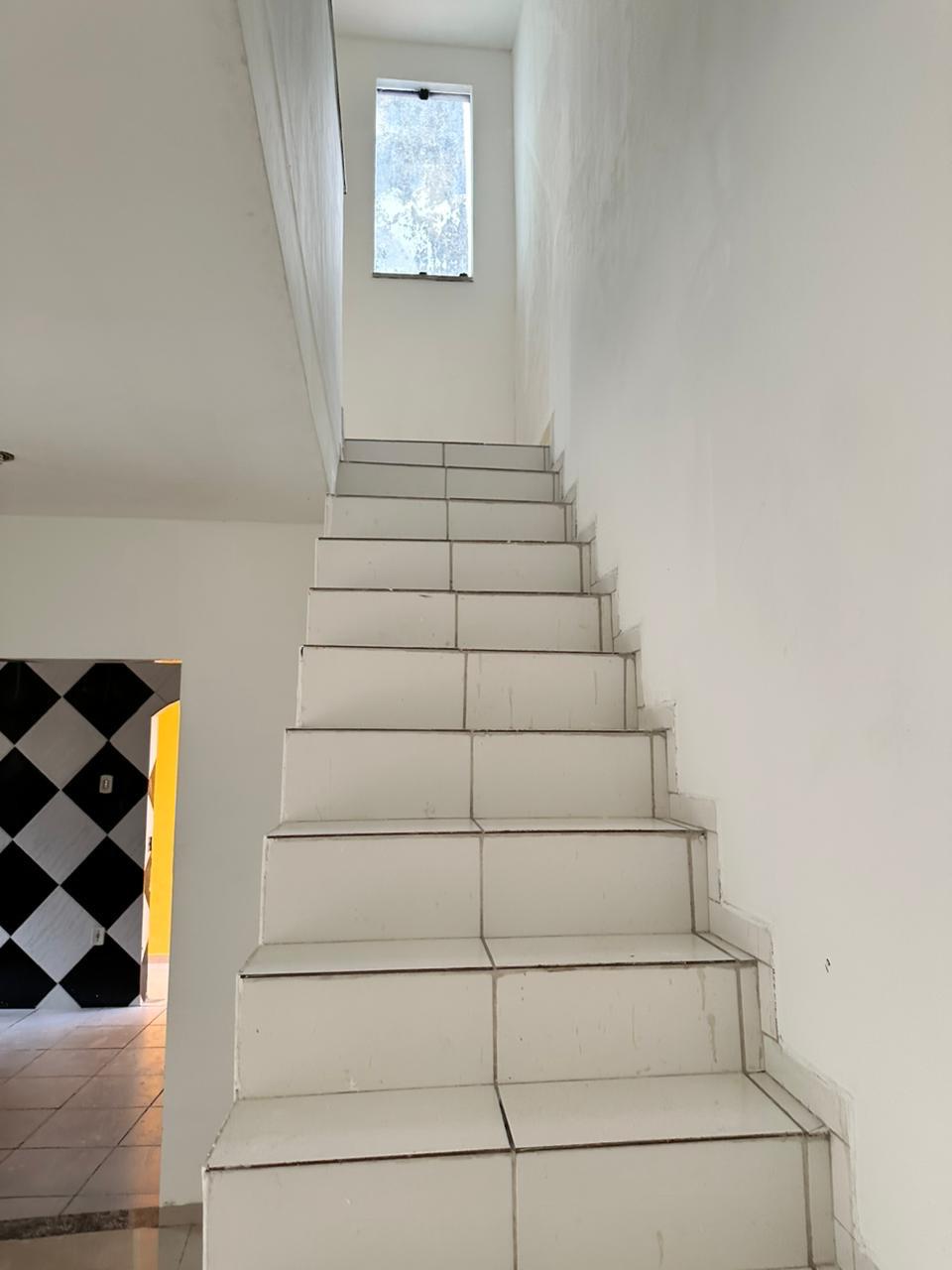 Foto do imóvel: Sobrado com 2 Quartos à Venda, 160 m² em Campo Grande - Rio de Janeiro