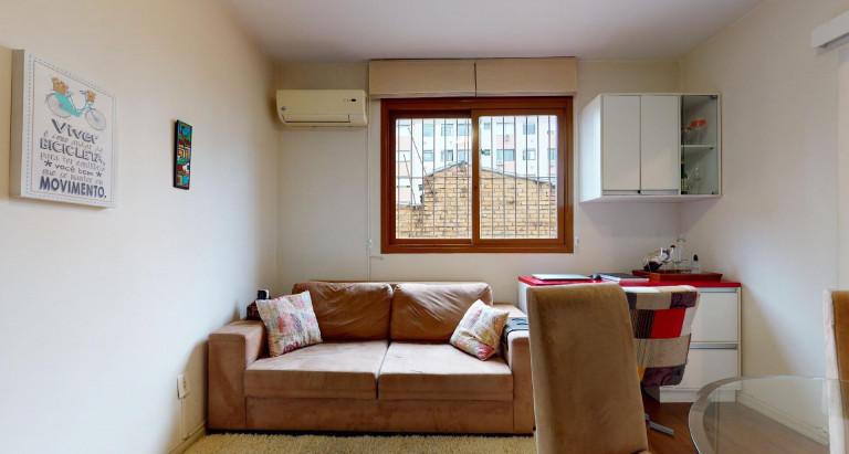 Imagem Apartamento com 1 Quarto à Venda, 35 m² em Santana - Porto Alegre
