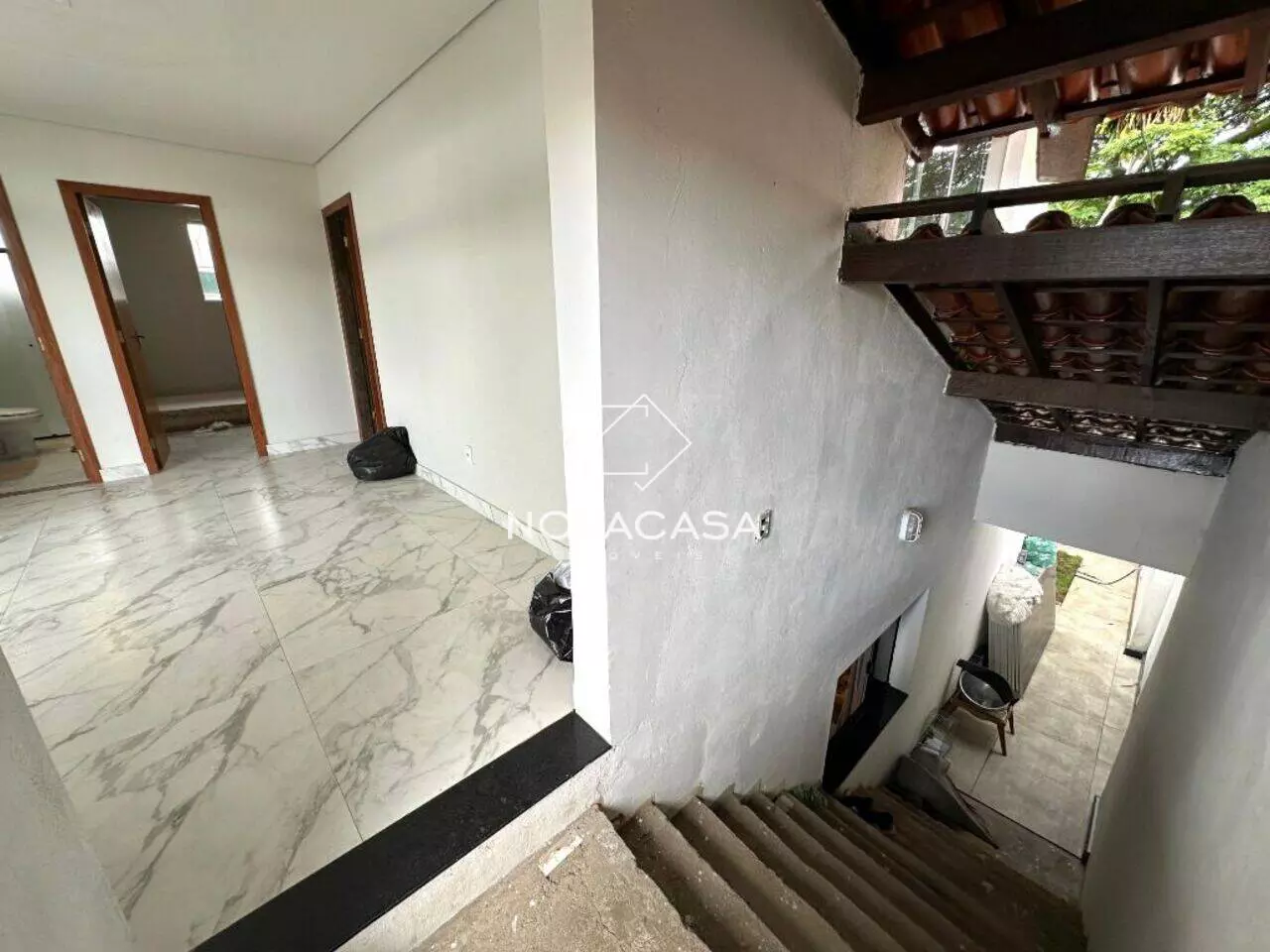Foto do imóvel: Casa com 5 Quartos à Venda, 250 m² em Rio Branco - Belo Horizonte Foto do imóvel: Casa com 5 Quartos à Venda, 250 m² em Rio Branco - Belo Horizonte