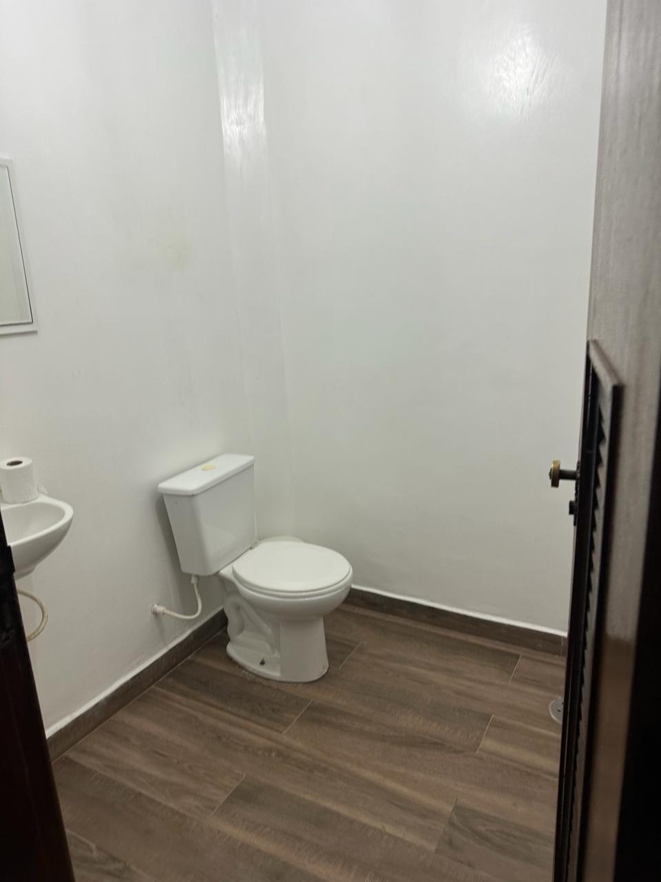 Foto do imóvel: Casa com 3 Quartos à Venda, 190 m²em Jardim São Roberto - Guarulhos