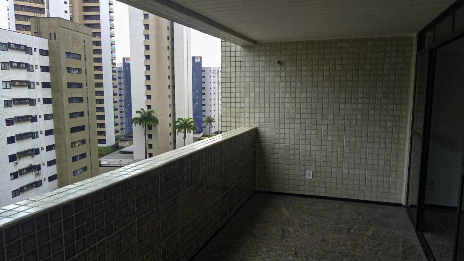 Apartamento com 3 Quartos à Venda, 170 m²em Meireles - Fortaleza