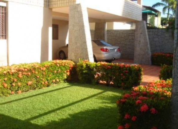 Imagem Casa com 4 Quartos à Venda, 419 m² em Capim Macio - Natal