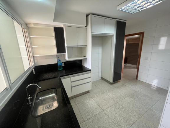 Apartamento com 4 Quartos à Venda, 160 m² em Nova Suiça - Goiânia