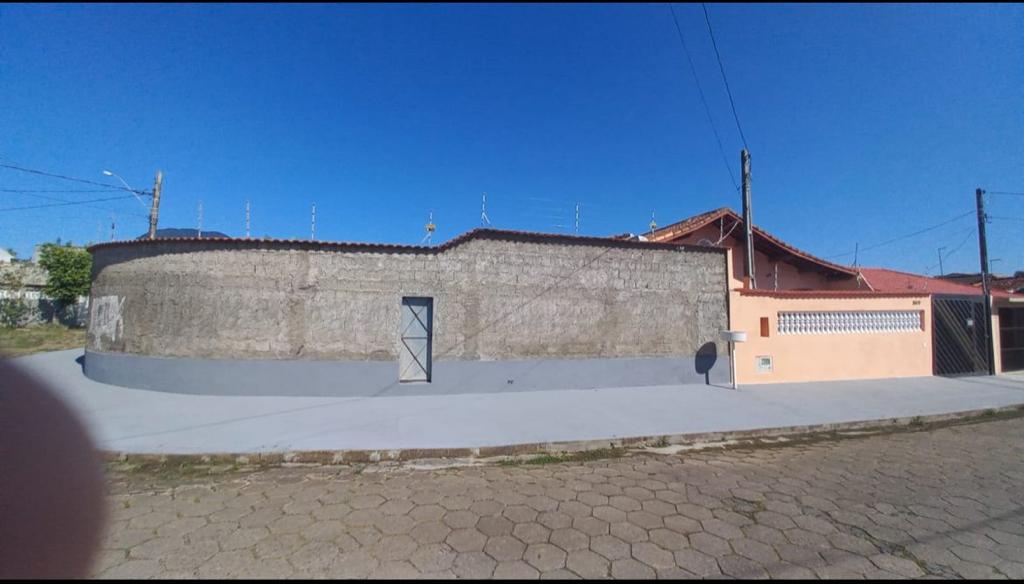 Imagem Casa com 5 Quartos à Venda, 550 m²em Centro - Peruibe