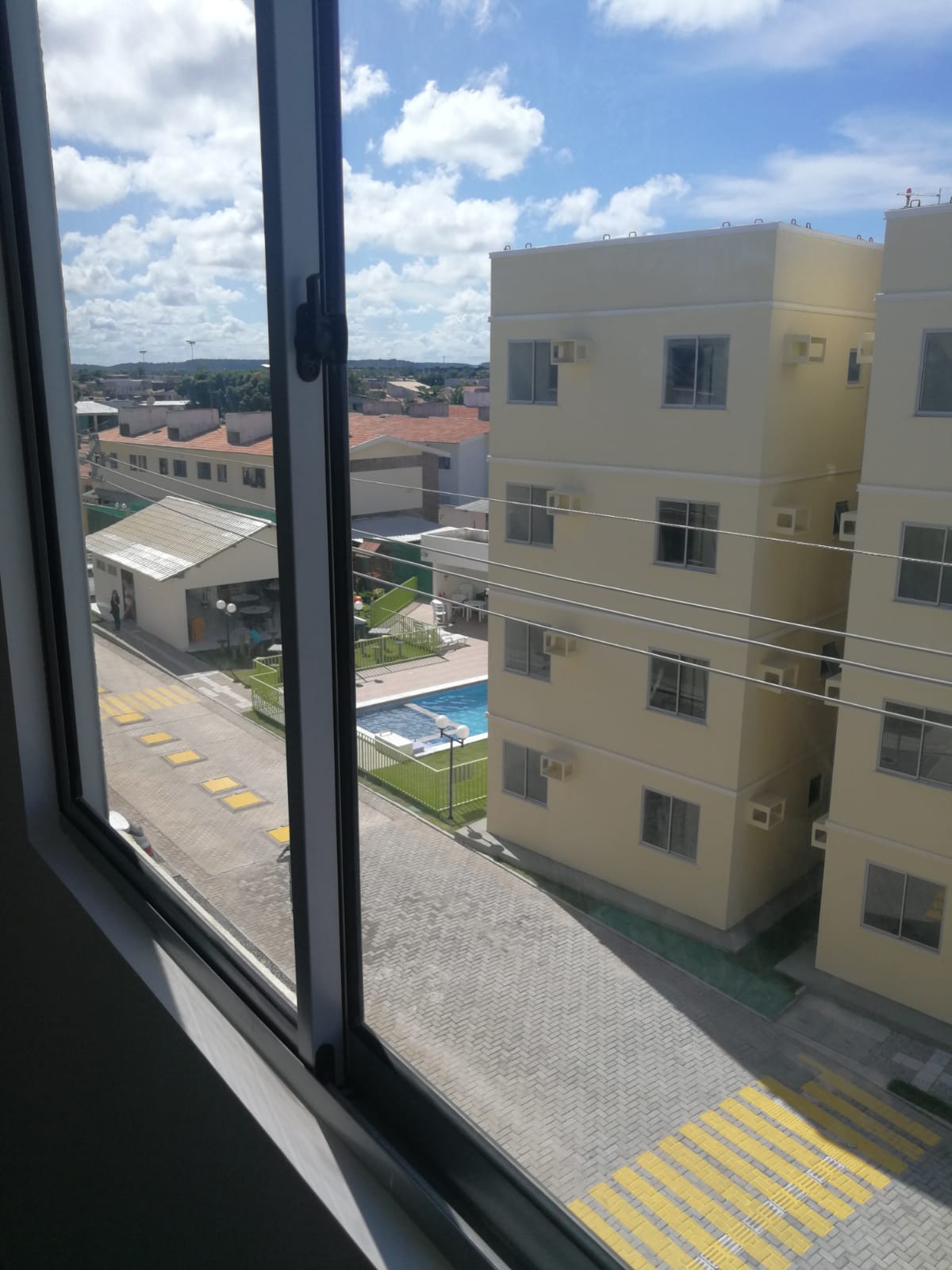 Imagem Apartamento com 2 Quartos para Alugar, 41 m²em Janga - Paulista