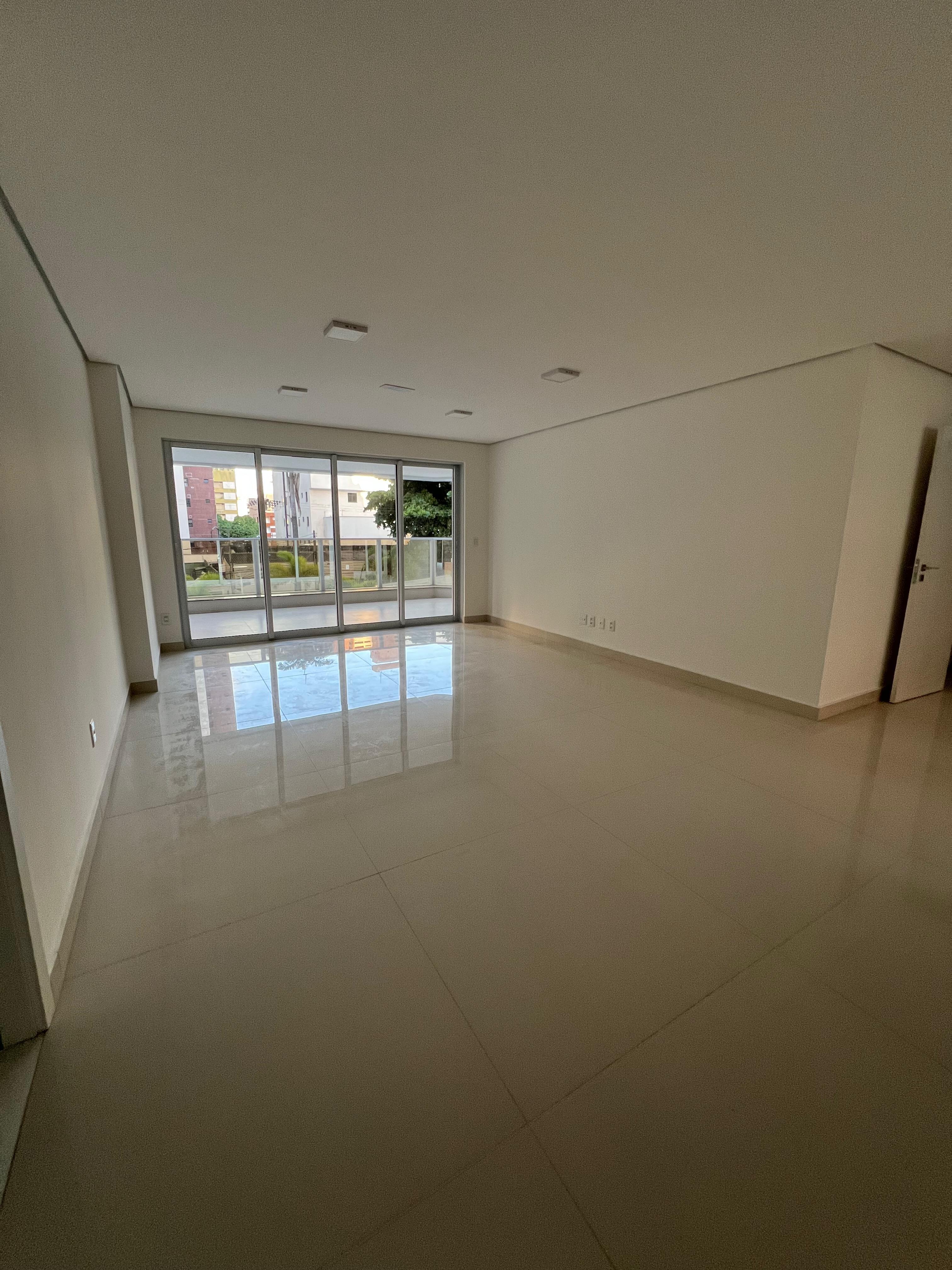 Foto do imóvel: Apartamento com 4 Quartos à Venda, 230 m² em Meireles - Fortaleza