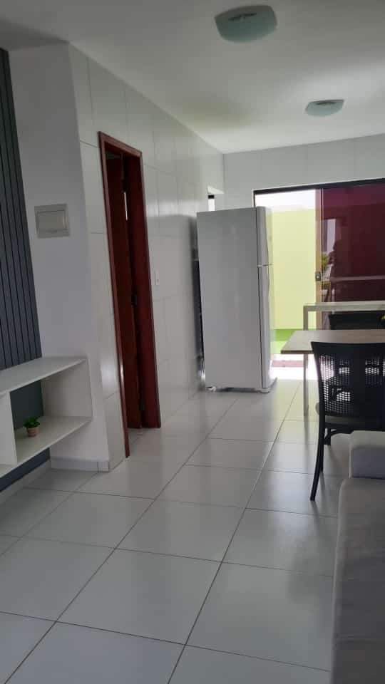 Imagem Casa de Condomínio com 2 Quartos para Alugar, 74 m²em Ponta Negra - Natal