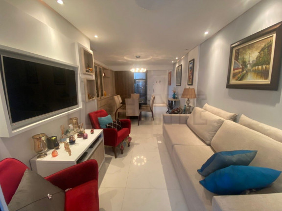 Imagem Apartamento com 2 Quartos à Venda, 101 m² em Centro - Florianópolis