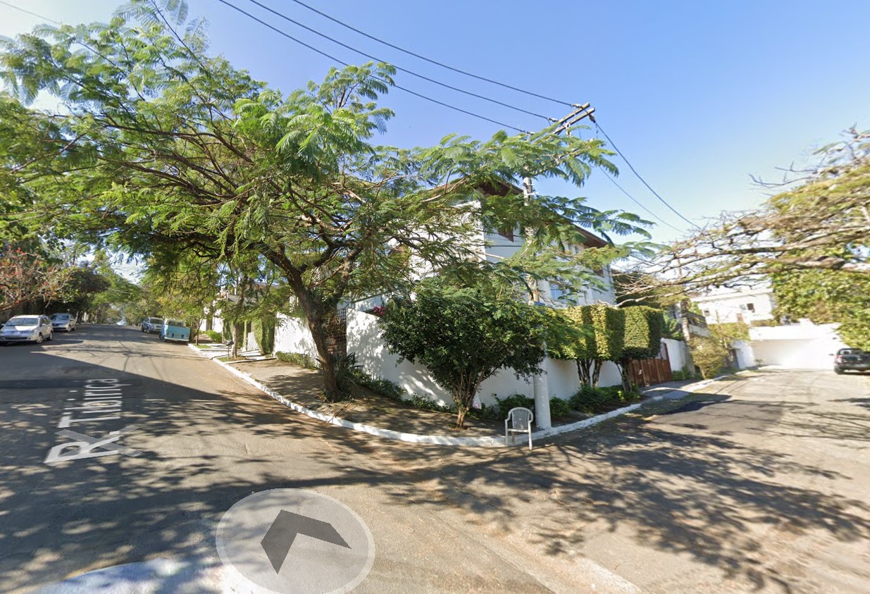 Casa com 4 Quartos à Venda, 328 m²em Campo Belo - São Paulo