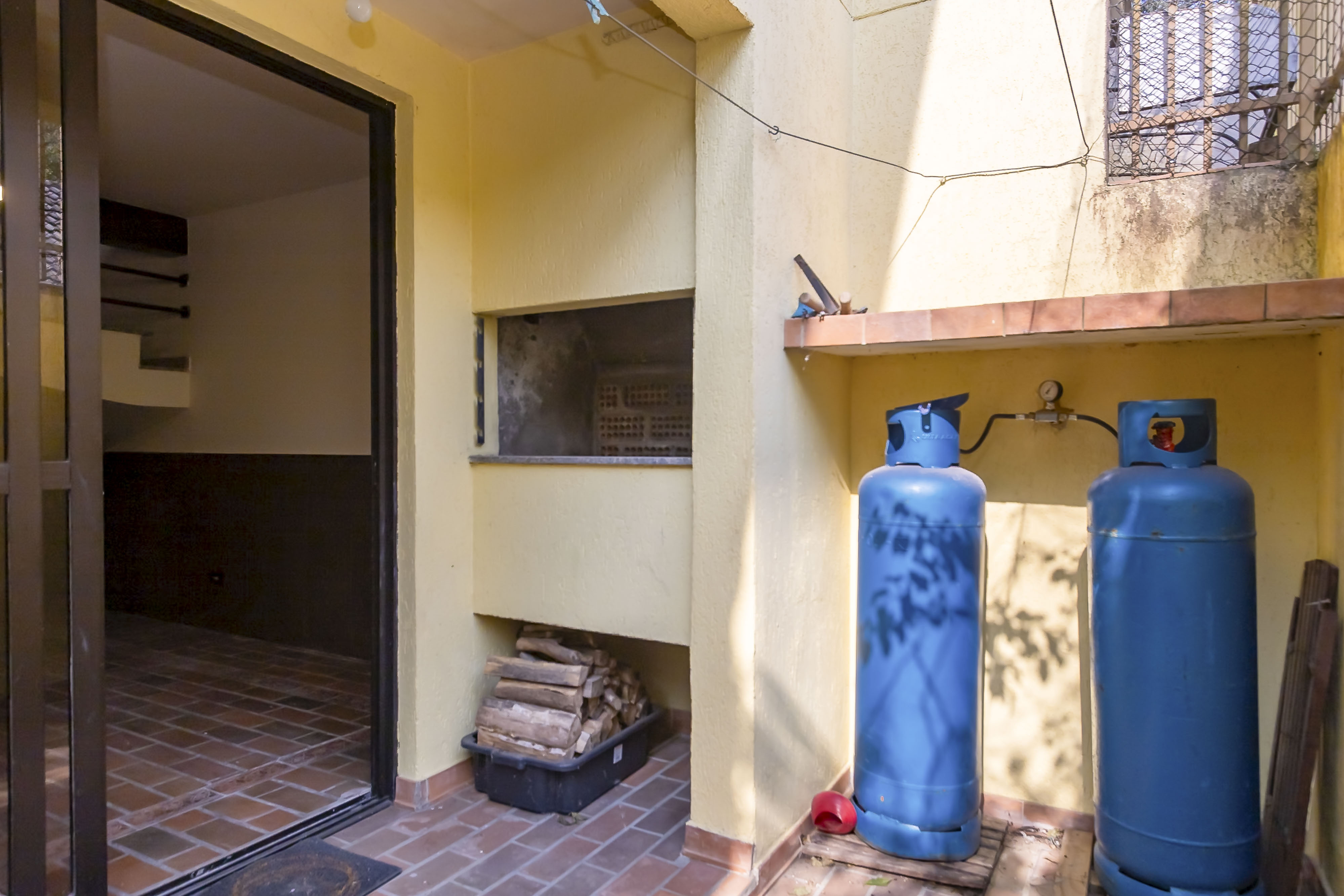 Foto do imóvel: Casa de Condomínio com 3 Quartos à Venda, 278 m²em Vista Alegre - Curitiba