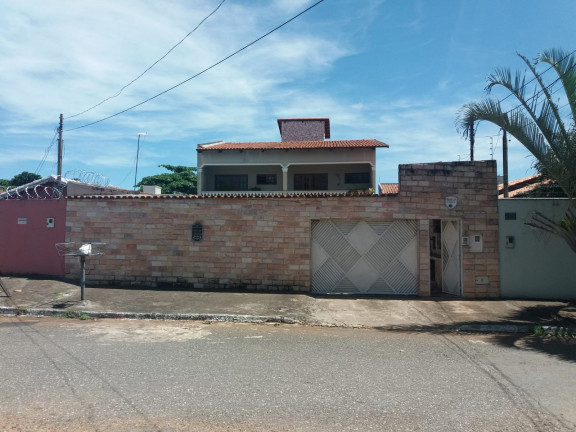 Imagem Sobrado com 4 Quartos à Venda, 330 m²em Jardim Vila Boa - Goiânia