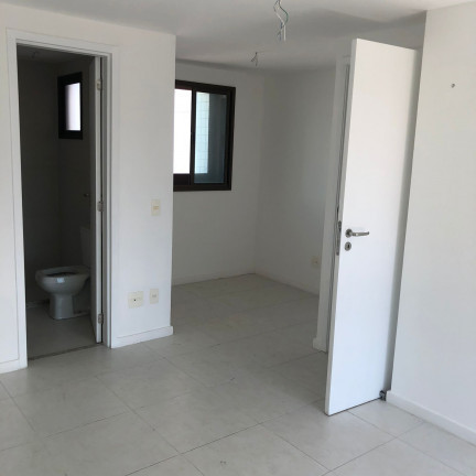 Imagem Apartamento com 3 Quartos à Venda, 74 m²em Meireles - Fortaleza