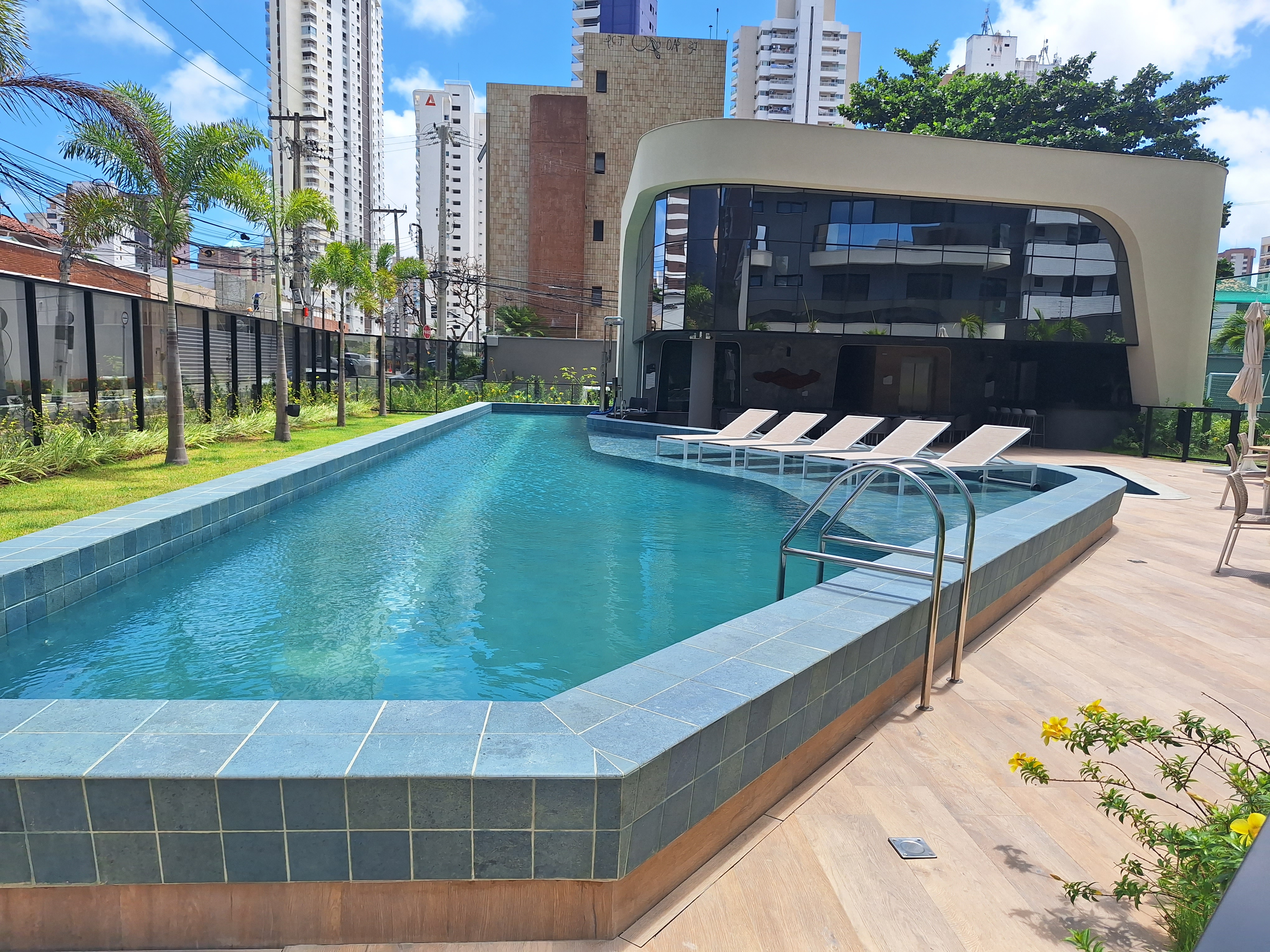 Foto do imóvel: Apartamento com 4 Quartos à Venda, 254 m² em Meireles - Fortaleza