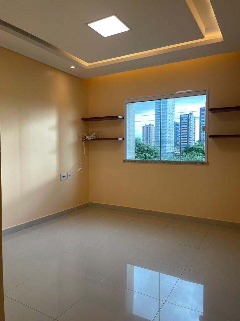 Imagem Apartamento com 4 Quartos à Venda, 170 m²em Marco - Belém