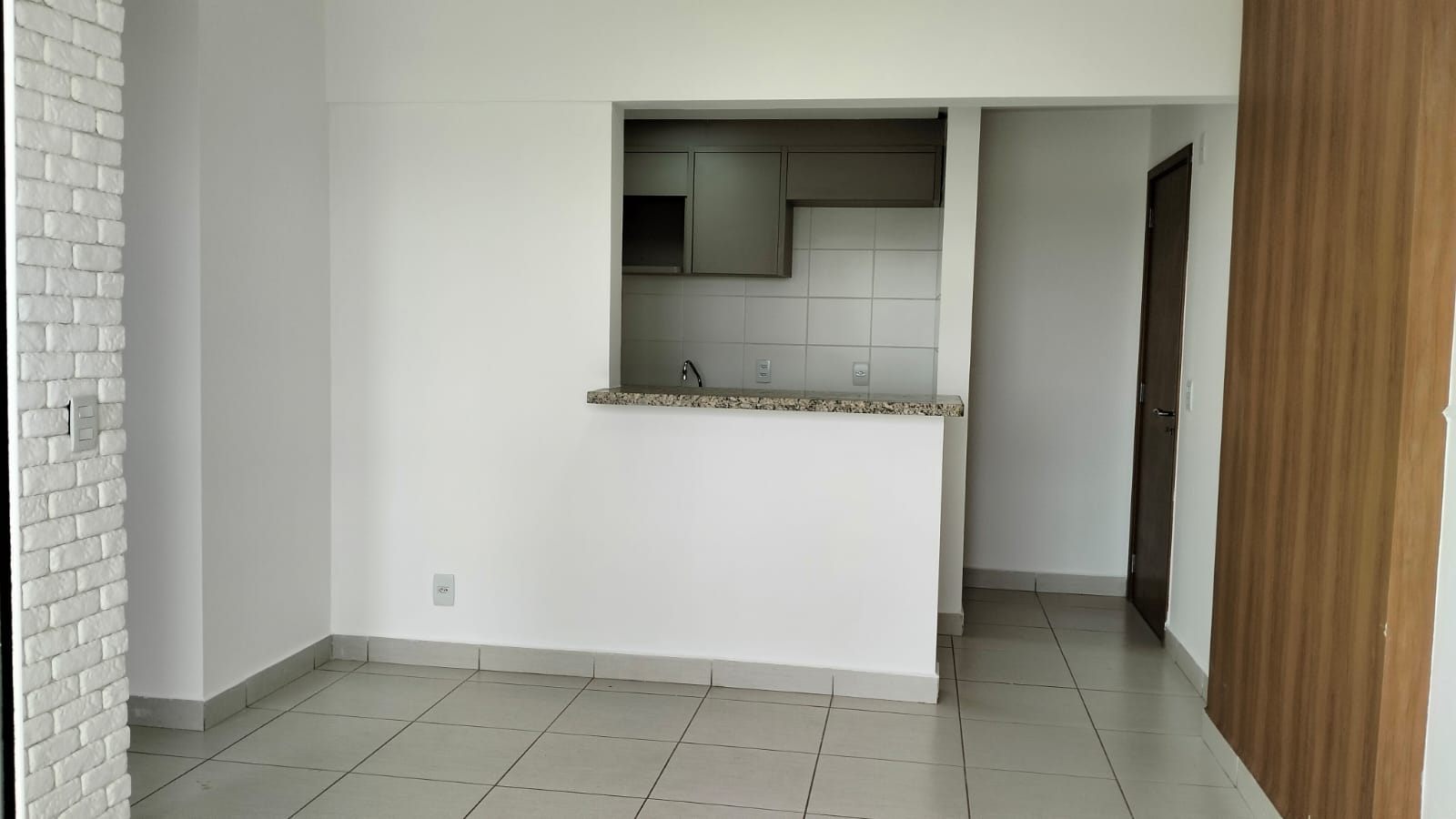Imagem Apartamento com 2 Quartos à Venda, 64 m²em Village Veneza - Goiânia