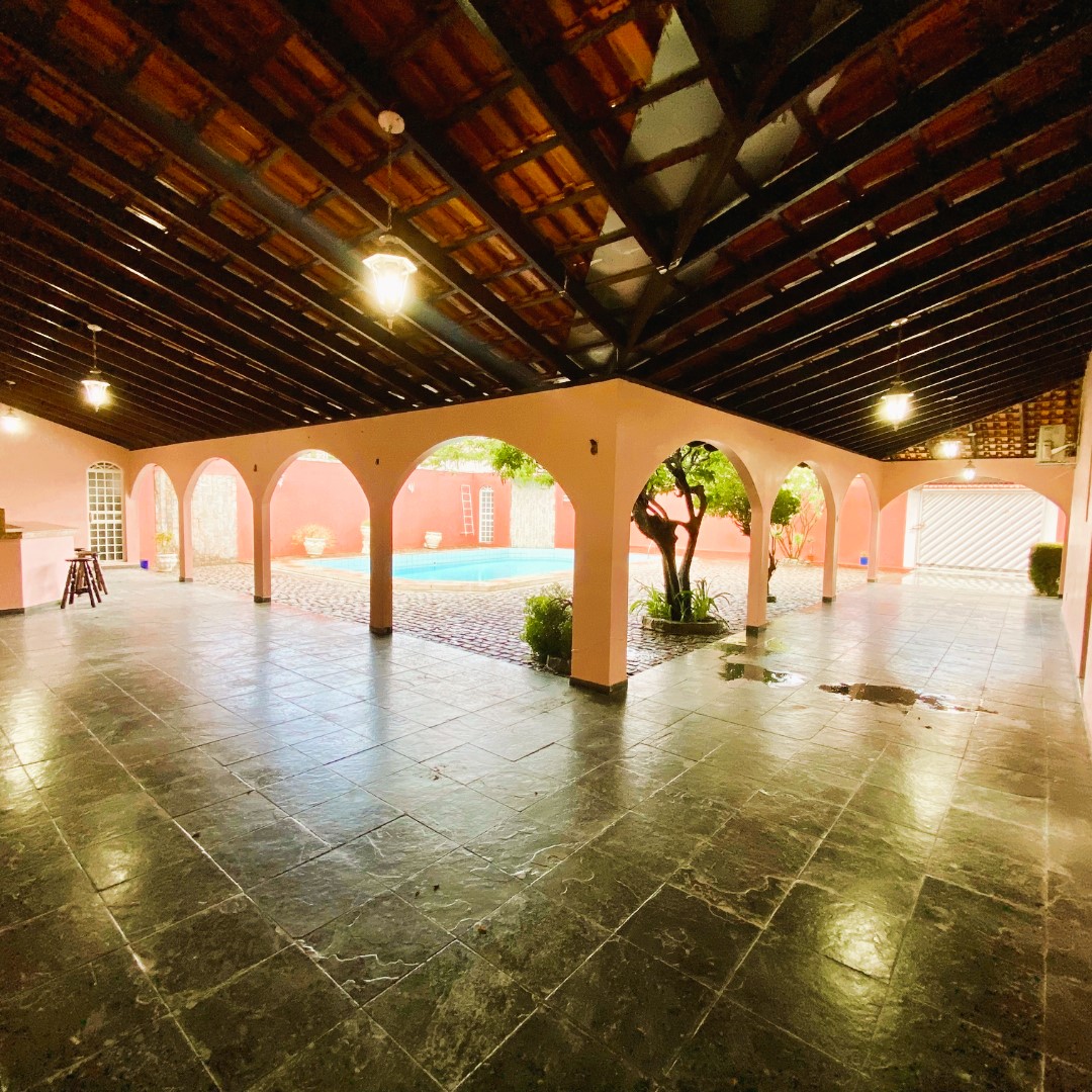 Foto do imóvel: Casa com 4 Quartos para Alugar, 458 m²em Aleixo - Manaus