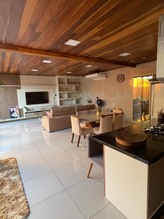 Imagem Casa com 3 Quartos à Venda, 580 m² em Santissimo - Santarém