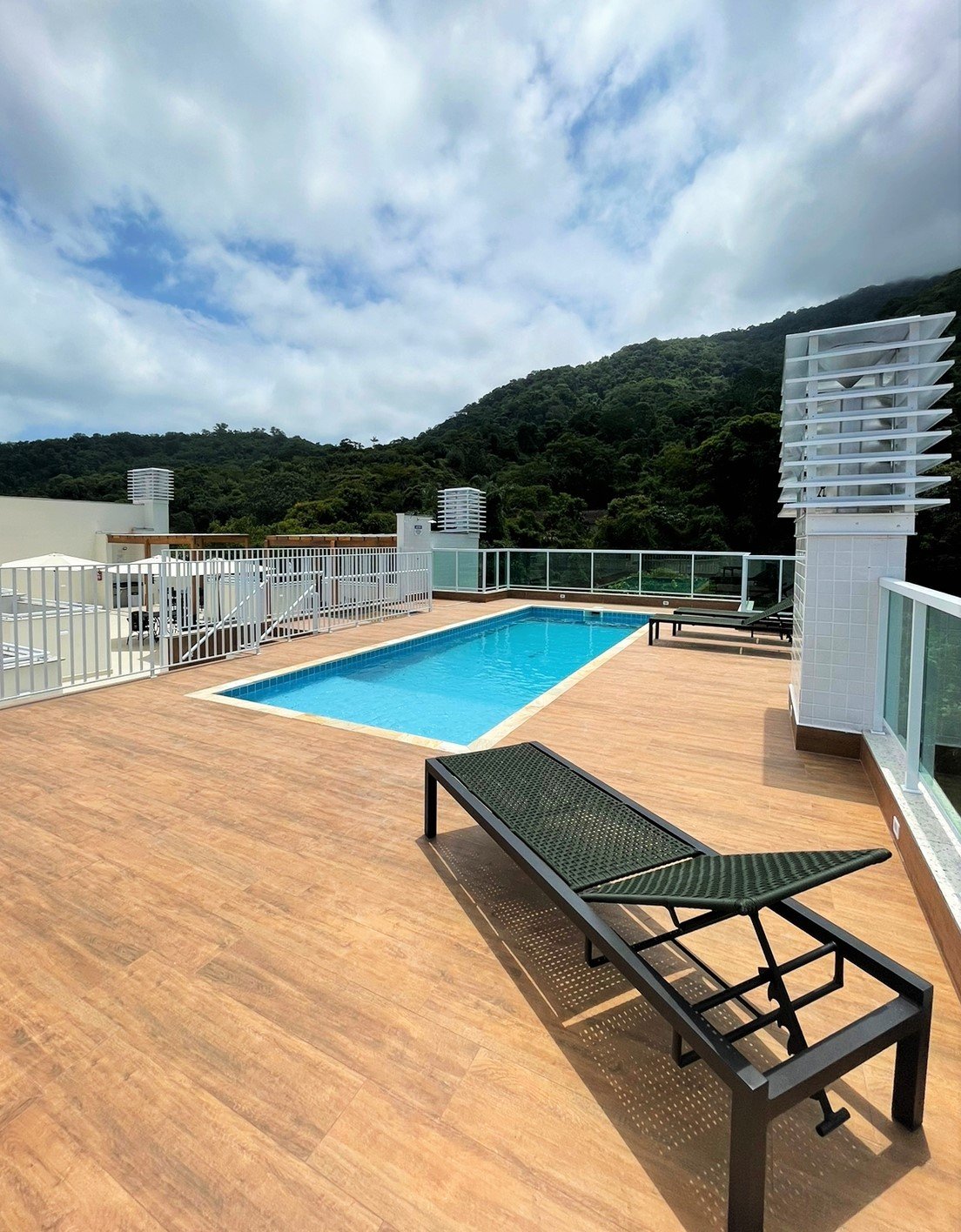 Imagem Apartamento com 2 Quartos à Venda, 69 m²em Praia das Toninhas - Ubatuba