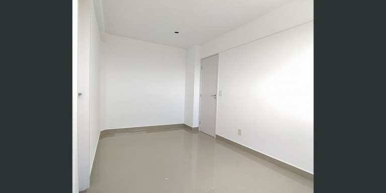 Apartamento com 3 Quartos à Venda, 74 m²em Vila Rosa - Goiânia
