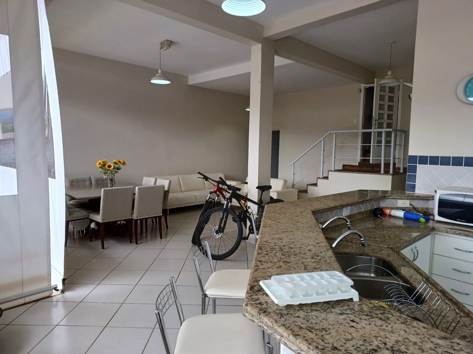 Foto do imóvel: Casa com 3 Quartos à Venda, 330 m² em Jardim Paulista - Atibaia