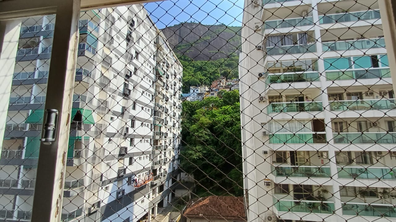 Apartamento com 2 Quartos à Venda, 85 m²em Copacabana - Rio de Janeiro