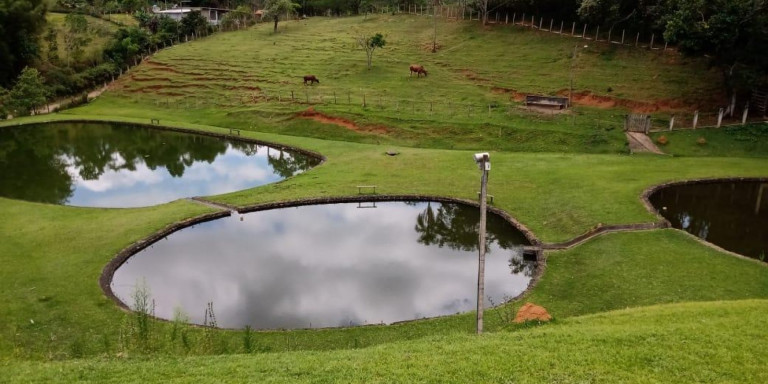 Imagem Chácara com 8 Quartos à Venda, 16.940 m² em Centro - Santa Isabel