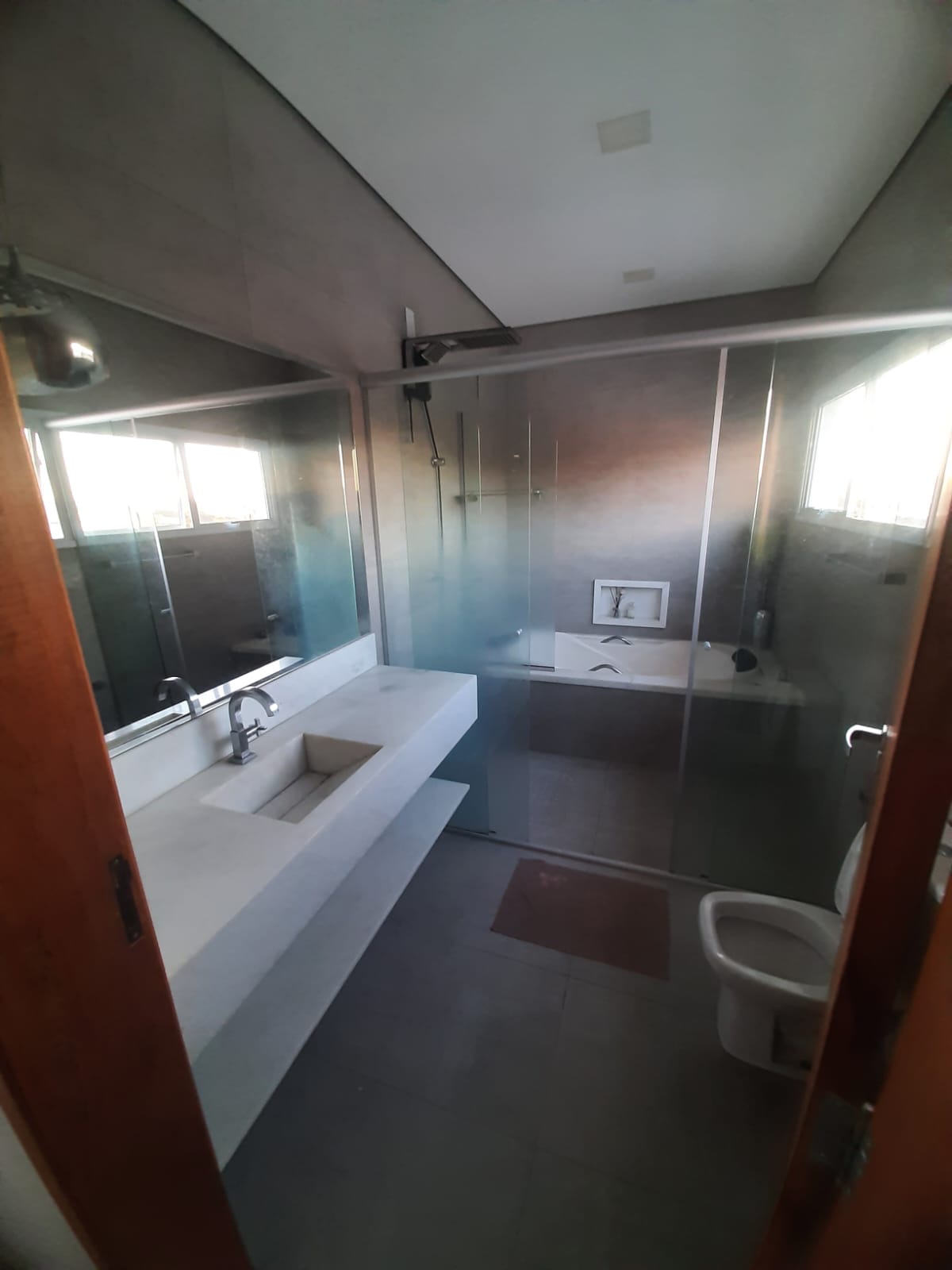 Foto do imóvel: Casa de Condomínio com 4 Quartos à Venda, 225 m² em Condomínio Portal da Serra - Bragança Paulista