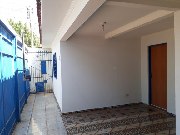 Imagem Casa com 4 Quartos à Venda, 200 m² em Conjunto José Abrão - Campo Grande