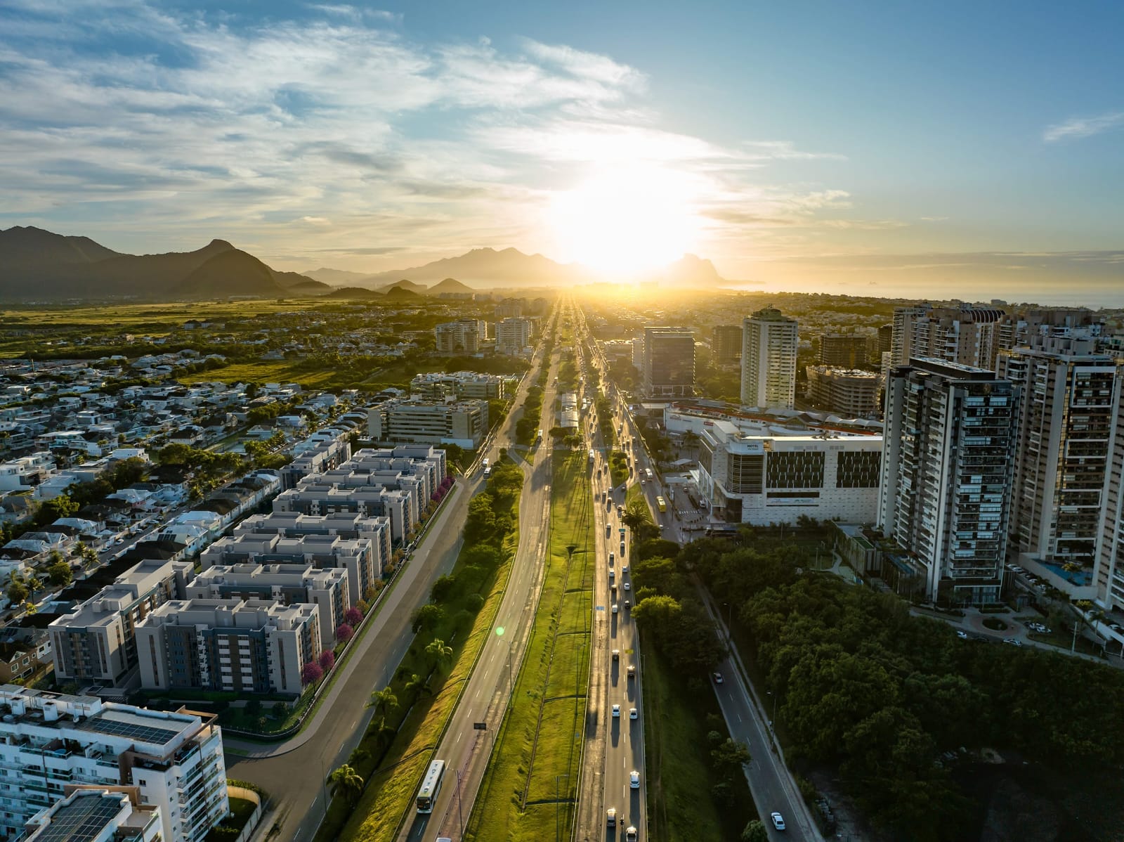 Imagem Apartamento com 2 Quartos à Venda, 54 m²em Recreio dos Bandeirantes - Rio de Janeiro