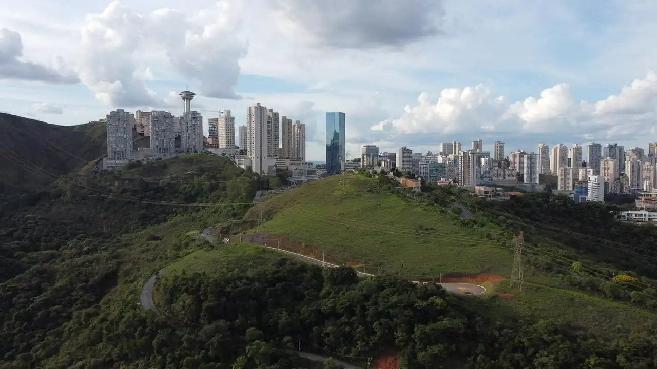 Foto do imóvel: Terreno à Venda, 5.377 m² em - Foto do imóvel: Terreno à Venda, 5.377 m² em -