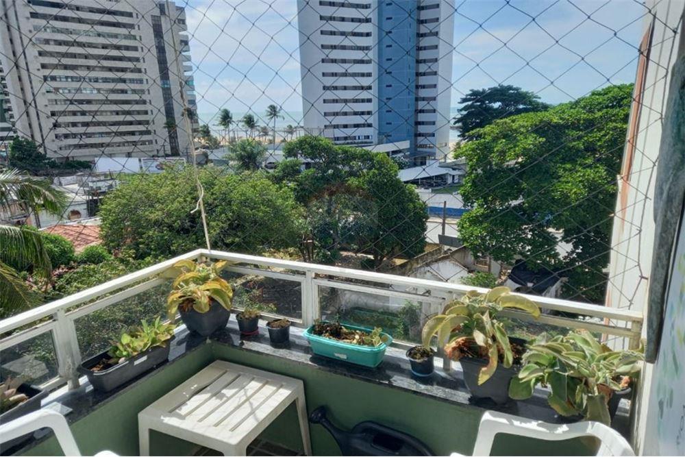 Imagem Apartamento com 2 Quartos à Venda, 78 m²em Candeias - Jaboatão dos Guararapes
