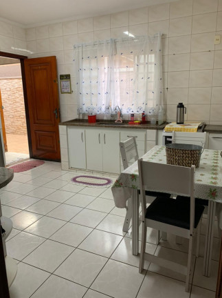 Imagem Casa com 2 Quartos à Venda, 176 m² em Jardim Tannus - Jundiaí