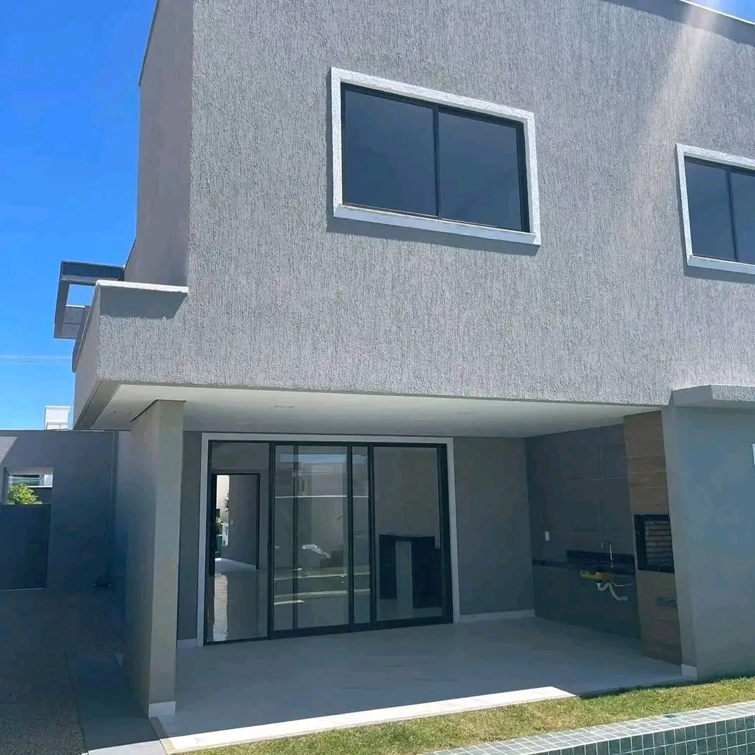 Imagem Casa de Condomínio com 4 Quartos à Venda, 230 m²em Cidade Alphaville  - Eusebio 