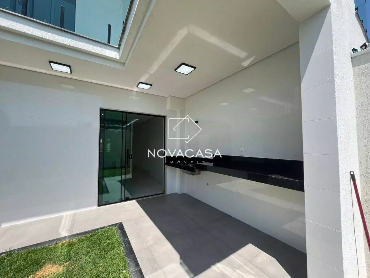 Foto do imóvel: Casa com 4 Quartos à Venda, 150 m² em Planalto - Belo Horizonte Foto do imóvel: Casa com 4 Quartos à Venda, 150 m² em Planalto - Belo Horizonte